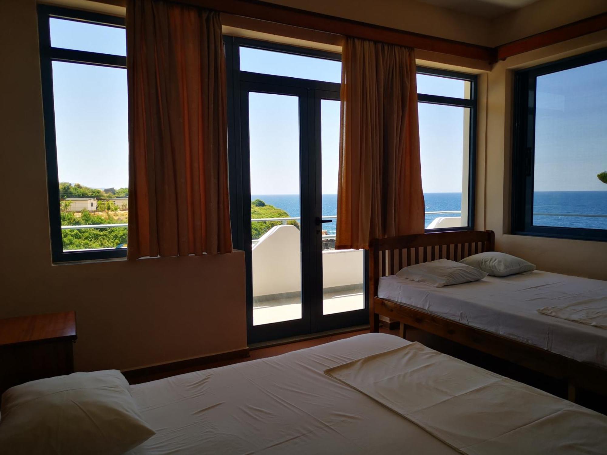 Heaven Beach Sarandë Rom bilde